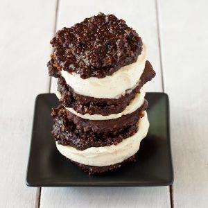 Vanilla-bean ice cream sandwiches | Grain-free, gluten-free, low sugar, low sodium | Recipe Renovator